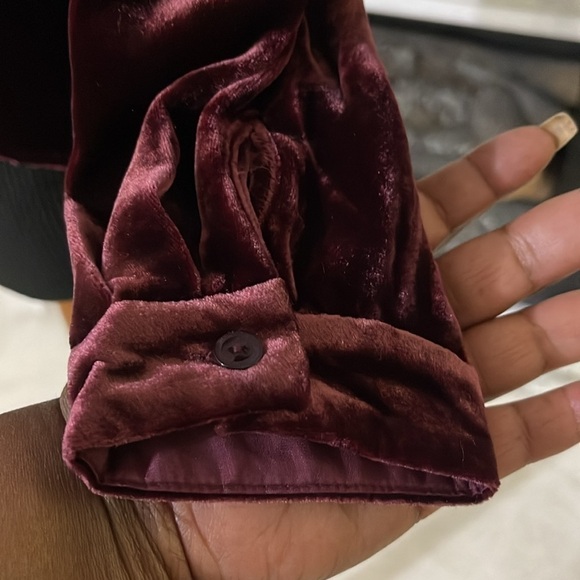 Eileen Fisher Women's faux Velvet Round neck silk blend top size M - Picture 4 of 9